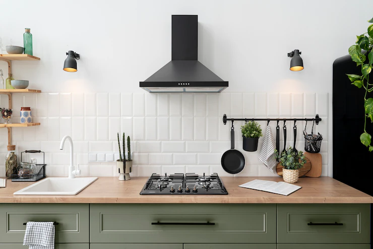renovación-de-cocina-hermosa-con-isla-personalizada-con chimenea- cocina-para-mama-esposa-parisino-paris-francia-en-la-ciudad